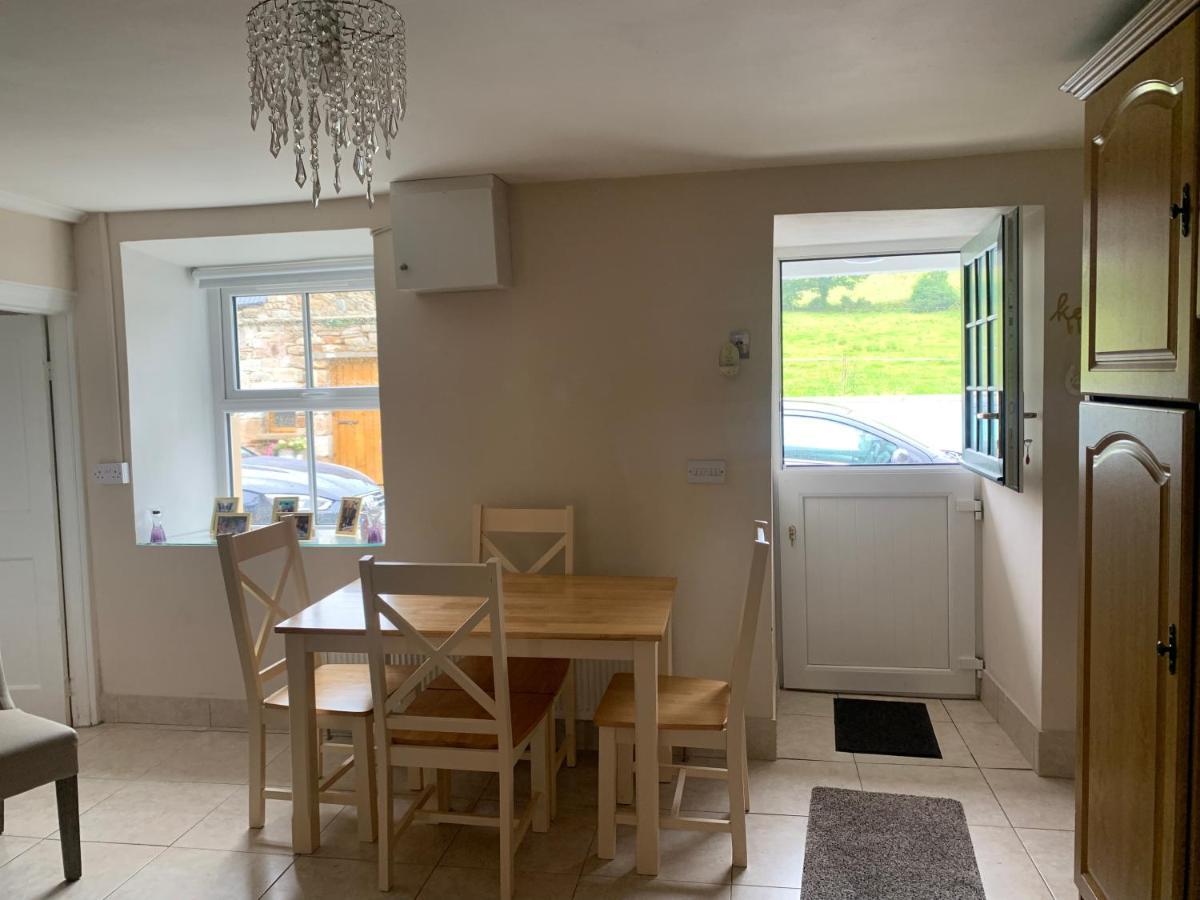 Toms Cottage Longford Exterior foto